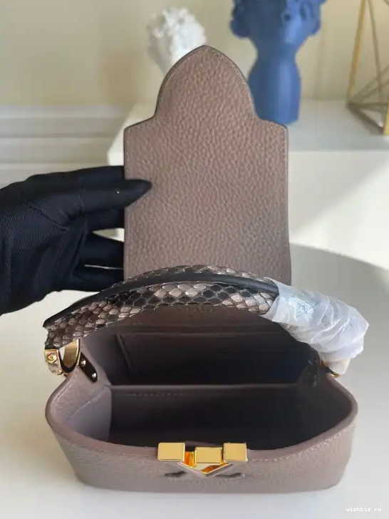 WIS CAPUCINES LOUIS MINI VUITTON 0329